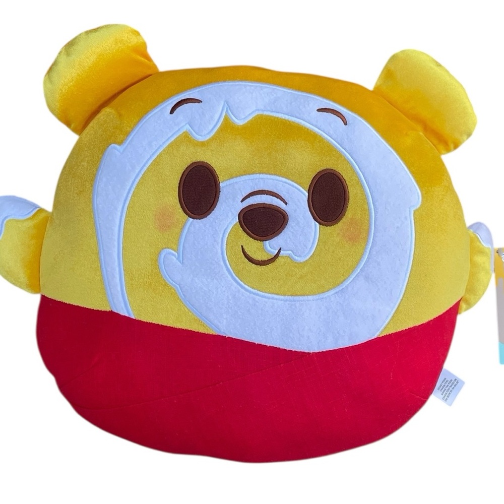 Disney Munchlings Honey Cake Winnie the Pooh, 15”, NWT‎